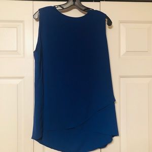Chico’s size 2 beautiful blue layered front top